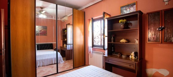 4 rooms House in Rome, Italy No. 112712 25