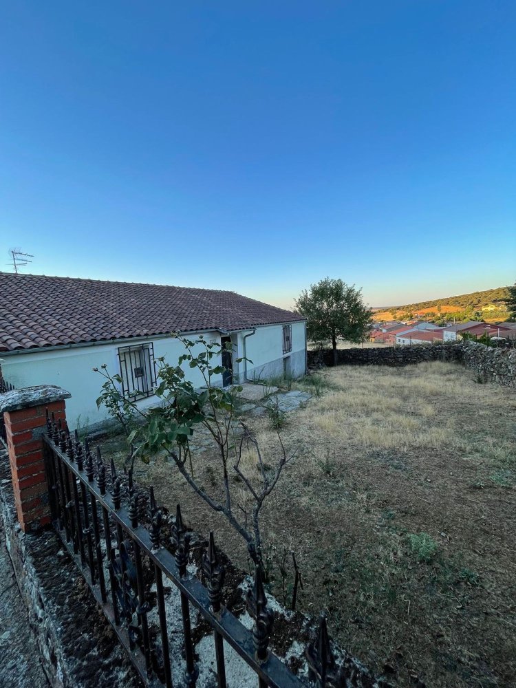 Дом с 3 спальнями в Саламанка, Испания № 229891