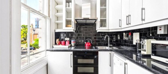 2 bedrooms Apartment in London, United Kingdom No. 12876 9