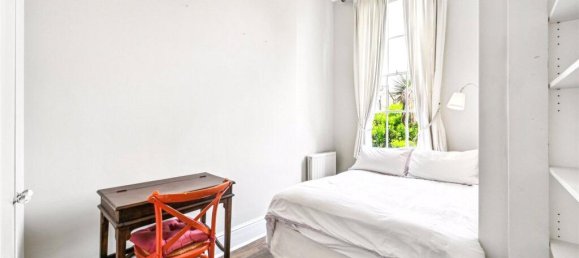 2 bedrooms Apartment in London, United Kingdom No. 12876 3