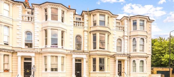 2 bedrooms Apartment in London, United Kingdom No. 12876 15