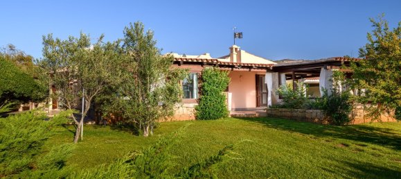 Villa de 7 habitaciónes en Arzachena, Italy No. 57231 4