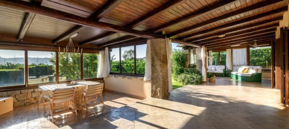 Villa de 7 habitaciónes en Arzachena, Italy No. 57231 10