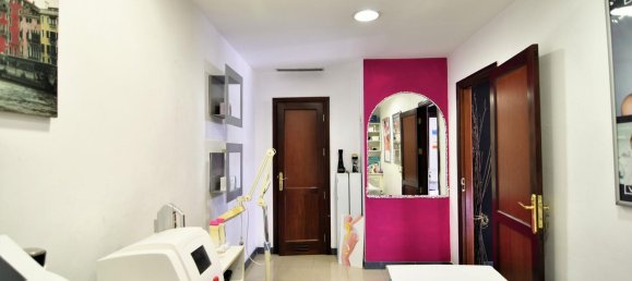 Propriété commerciale à Santa Lucia De Tirajana, Spain 80m² No. 166958 13