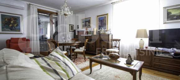 2 bedrooms Penthouse in Mogliano Veneto, Italy No. 379807 6