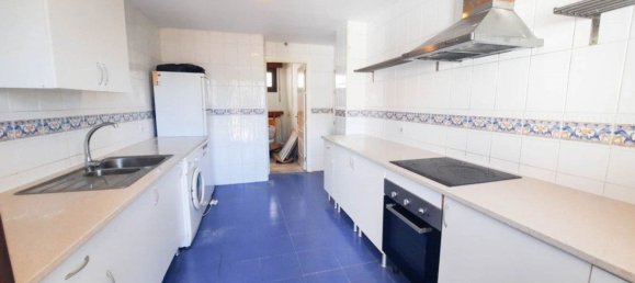 4 bedrooms House in Alcorrin, Spain No. 64149 48