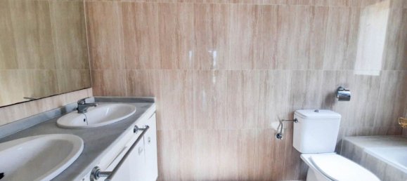 4 bedrooms House in Alcorrin, Spain No. 64149 22