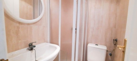 4 bedrooms House in Alcorrin, Spain No. 64149 2