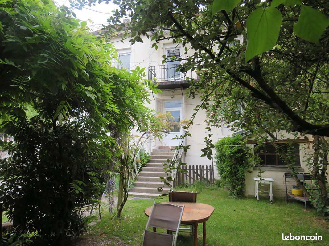4 Schlafzimmer Doppelhaus in Remiremont, France, Nr. 88385