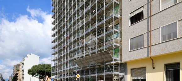 2 bedrooms Apartment in Turin, Italy No. 326405 21