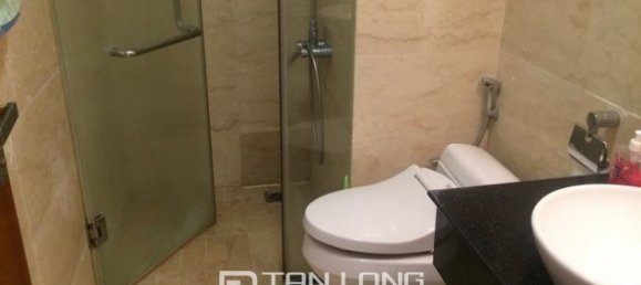 Apartamento de 3 dormitorios en Tay Ho, Vietnam No. 1105 8
