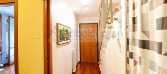 4-salle Appartement à Desio, Italy No. 334596 16