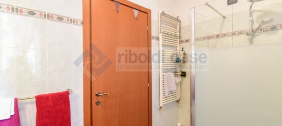 4-salle Appartement à Desio, Italy No. 334596 34