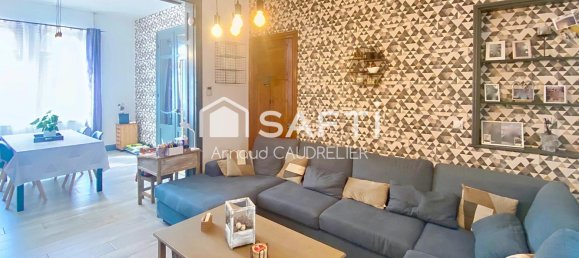 3 bedrooms House in Nord, France No. 340701 2