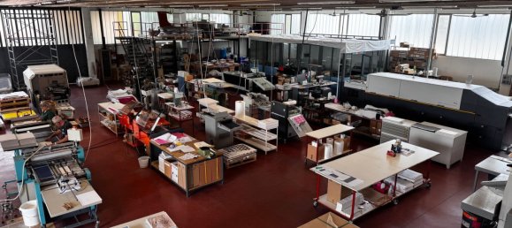 800m² Warehouse in Cabiate, Italy No. 362291 8