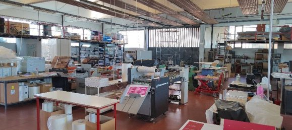 800m² Warehouse in Cabiate, Italy No. 362291 19