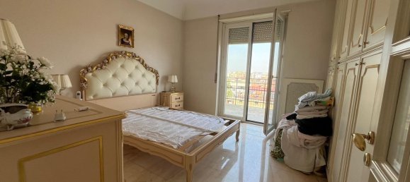 5 Schlafzimmer Doppelhaus in Aversa, Italy, Nr. 319763 18