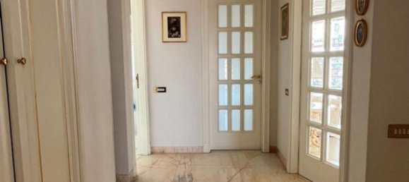 5 Schlafzimmer Doppelhaus in Aversa, Italy, Nr. 319763 14