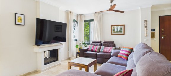 3 chambres Maison de ville à Malaga, Spain No. 146874 4