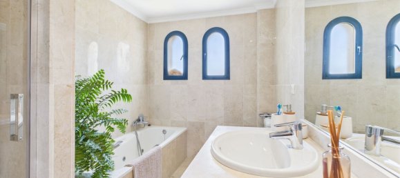 3 chambres Maison de ville à Malaga, Spain No. 146874 28