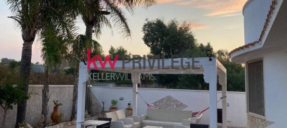 Villa de 4 dormitorios en Porto Cesareo, Italy No. 177434 11