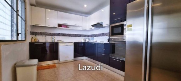 3 bedrooms Condo in Pattaya, Thailand No. 15432 9