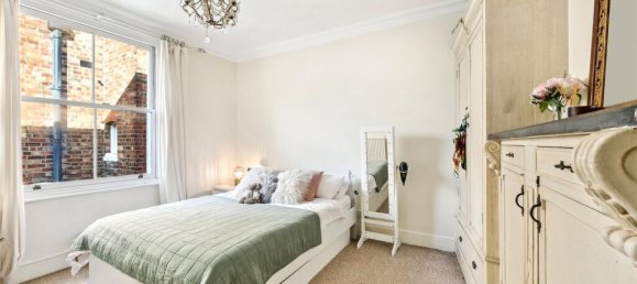 3 bedrooms Commercial property in London, United Kingdom No. 5271 9