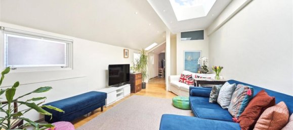 3 bedrooms Commercial property in London, United Kingdom No. 5271 3