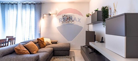 2 chambres Appartement à Limbiate, Italy No. 319436 3