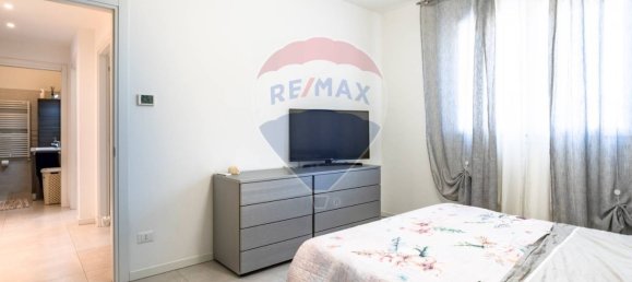 2 chambres Appartement à Limbiate, Italy No. 319436 22