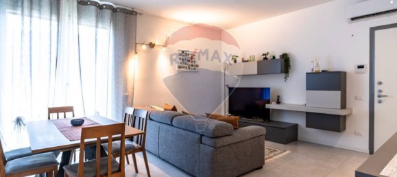 2 chambres Appartement à Limbiate, Italy No. 319436 2