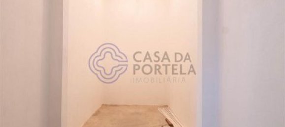 Gewerbliche Immobilie in Gondomar, Portugal 193m², Nr. 146831 7