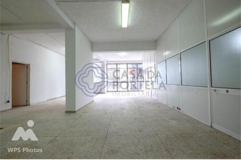Gewerbliche Immobilie in Gondomar, Portugal 193m², Nr. 146831