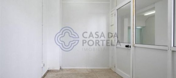 Gewerbliche Immobilie in Gondomar, Portugal 193m², Nr. 146831 6