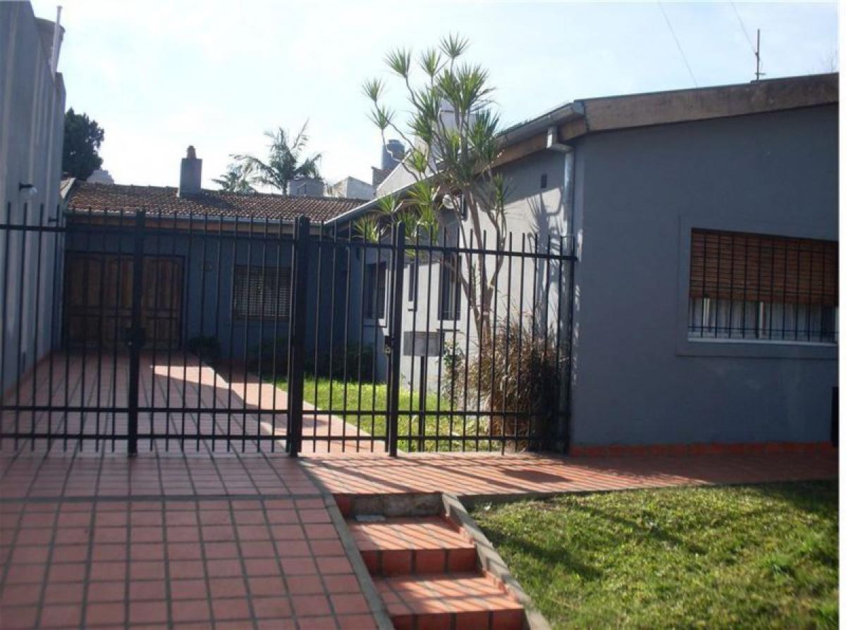 3 Schlafzimmer Haus in Moron, Argentina, Nr. 10439