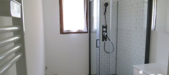 3 bedrooms House in Chaumont-en-Vexin, France No. 84465 6