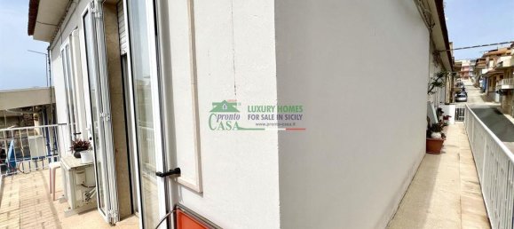 5 rooms House in Ragusa, Italy No. 142362 3