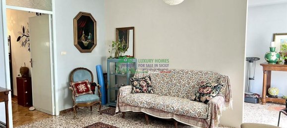 5 rooms House in Ragusa, Italy No. 142362 8