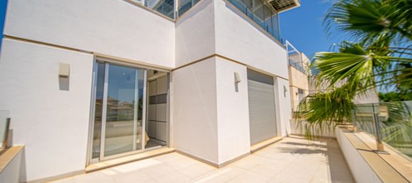 3 غرف نوم فيلا في Alicante, Spain رقم 155916 21