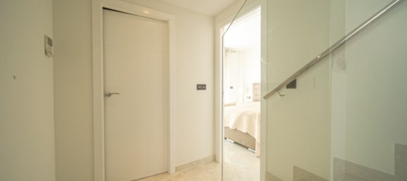 3 غرف نوم فيلا في Alicante, Spain رقم 155916 16