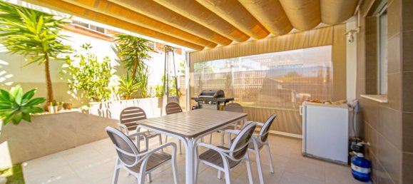 3 غرف نوم فيلا في Alicante, Spain رقم 155916 31