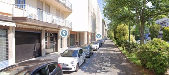 Квартира с 3 комнатами в Венеция, Италия № 213482 3