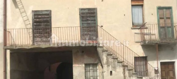 2 Schlafzimmer Wohnung in Sumirago, Italy, Nr. 288779 2