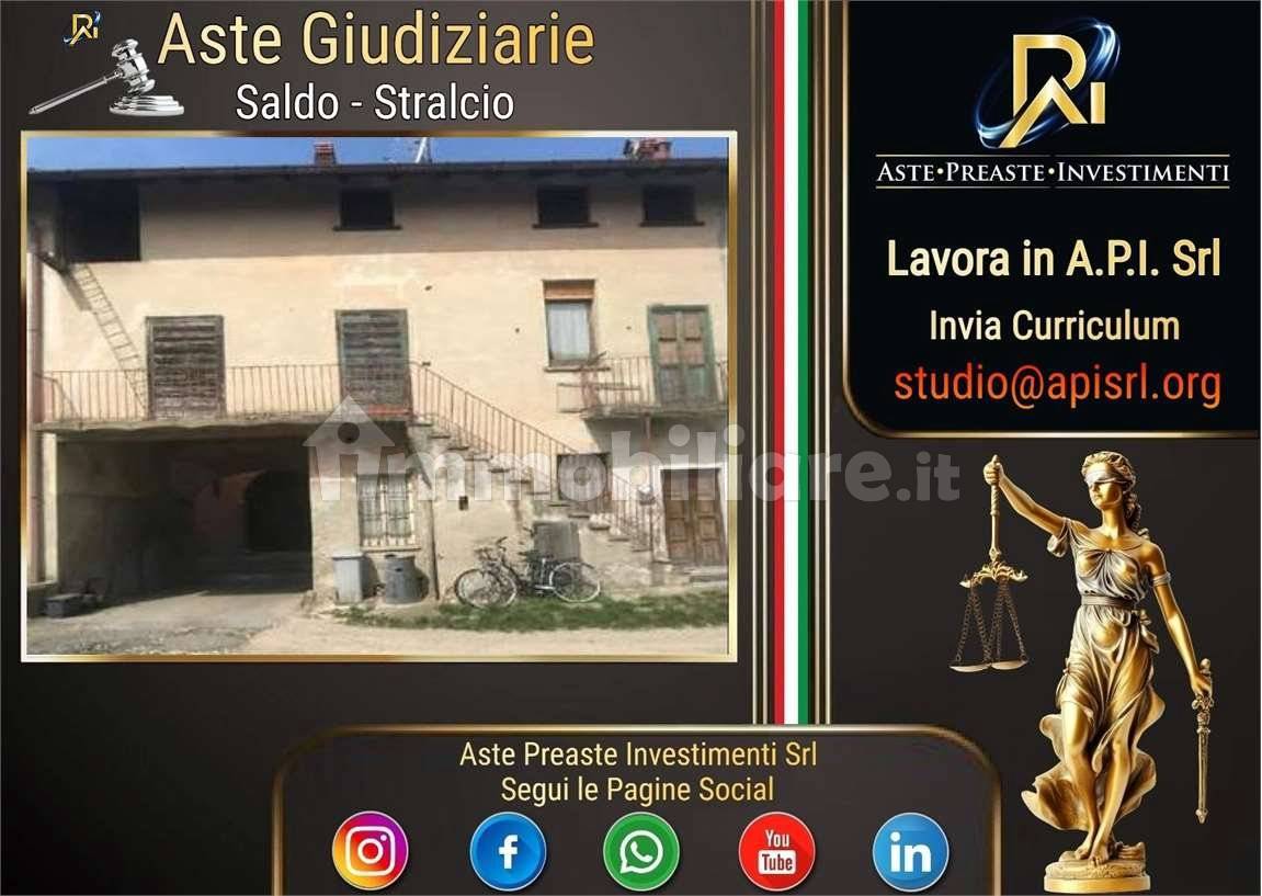 2 Schlafzimmer Wohnung in Sumirago, Italy, Nr. 288779