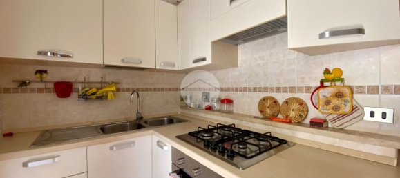 2 Schlafzimmer Villa in Anzio, Italy, Nr. 291914 13