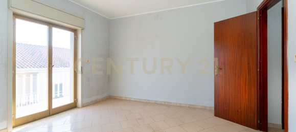 Apartamento de 2 dormitorios en Aci Catena, Italy No. 125336 14