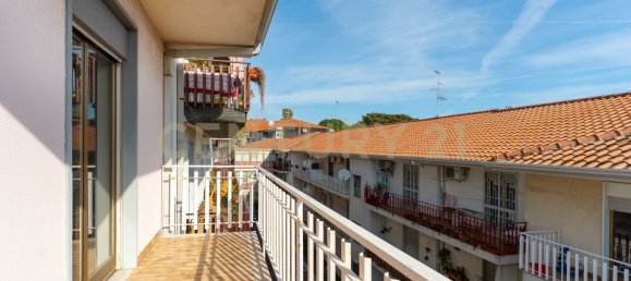 Apartamento de 2 dormitorios en Aci Catena, Italy No. 125336 42