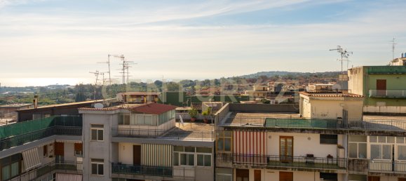 Apartamento de 2 dormitorios en Aci Catena, Italy No. 125336 29