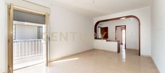 Apartamento de 2 dormitorios en Aci Catena, Italy No. 125336 10