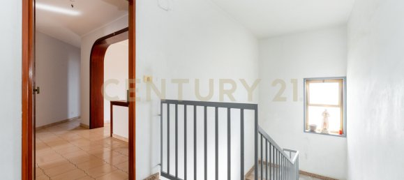 Apartamento de 2 dormitorios en Aci Catena, Italy No. 125336 25